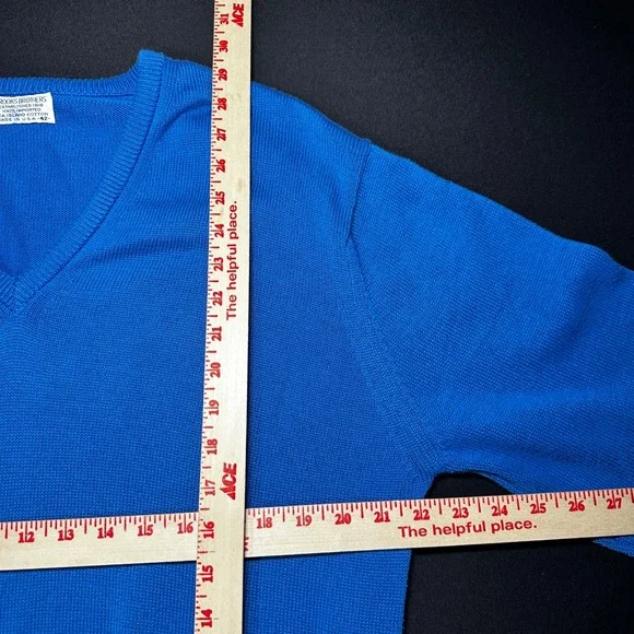 Vintage Brooks Brothers Sweater Men 42 XL Blue Sea Island Cotton V-Neck USA Made